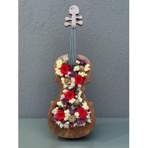 DEKORATİF KEMANDA KIRMIZI SOLMAYAN GÜL